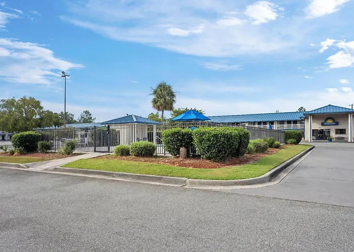Days Inn By Wyndham Valdosta I-75